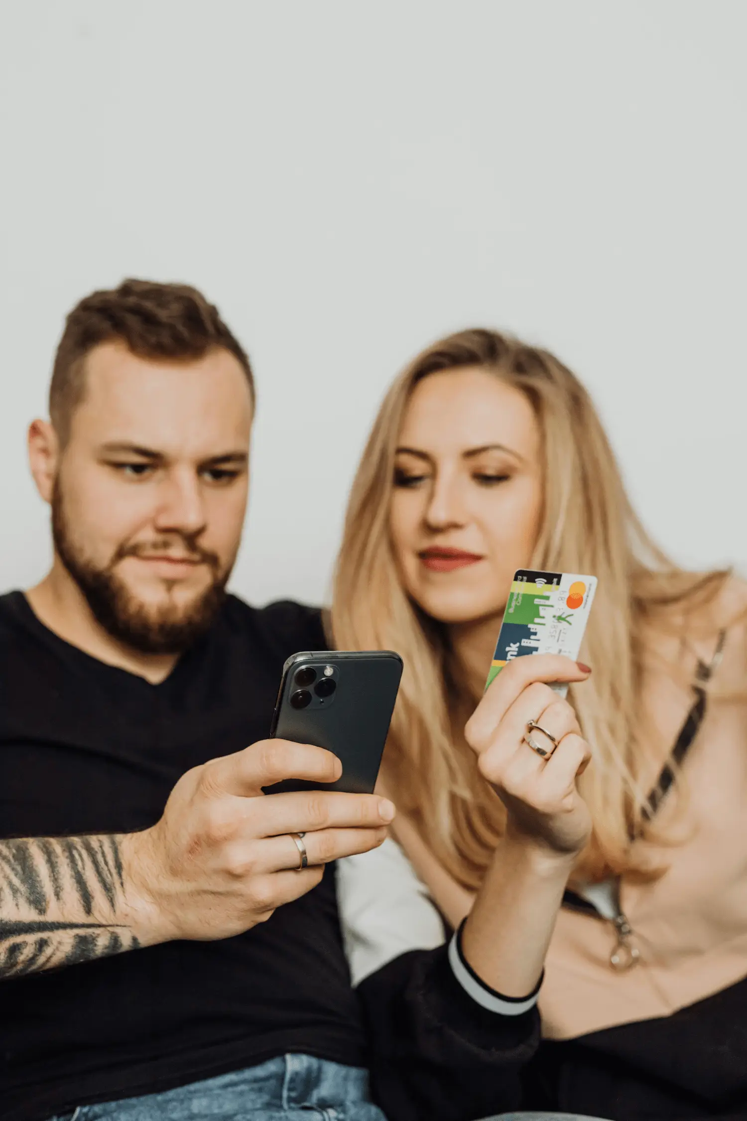 E-commerce w 2026 roku: Dlaczego tradycyjne sklepy tracą klientów, a Headless Commerce przejmuje rynek?